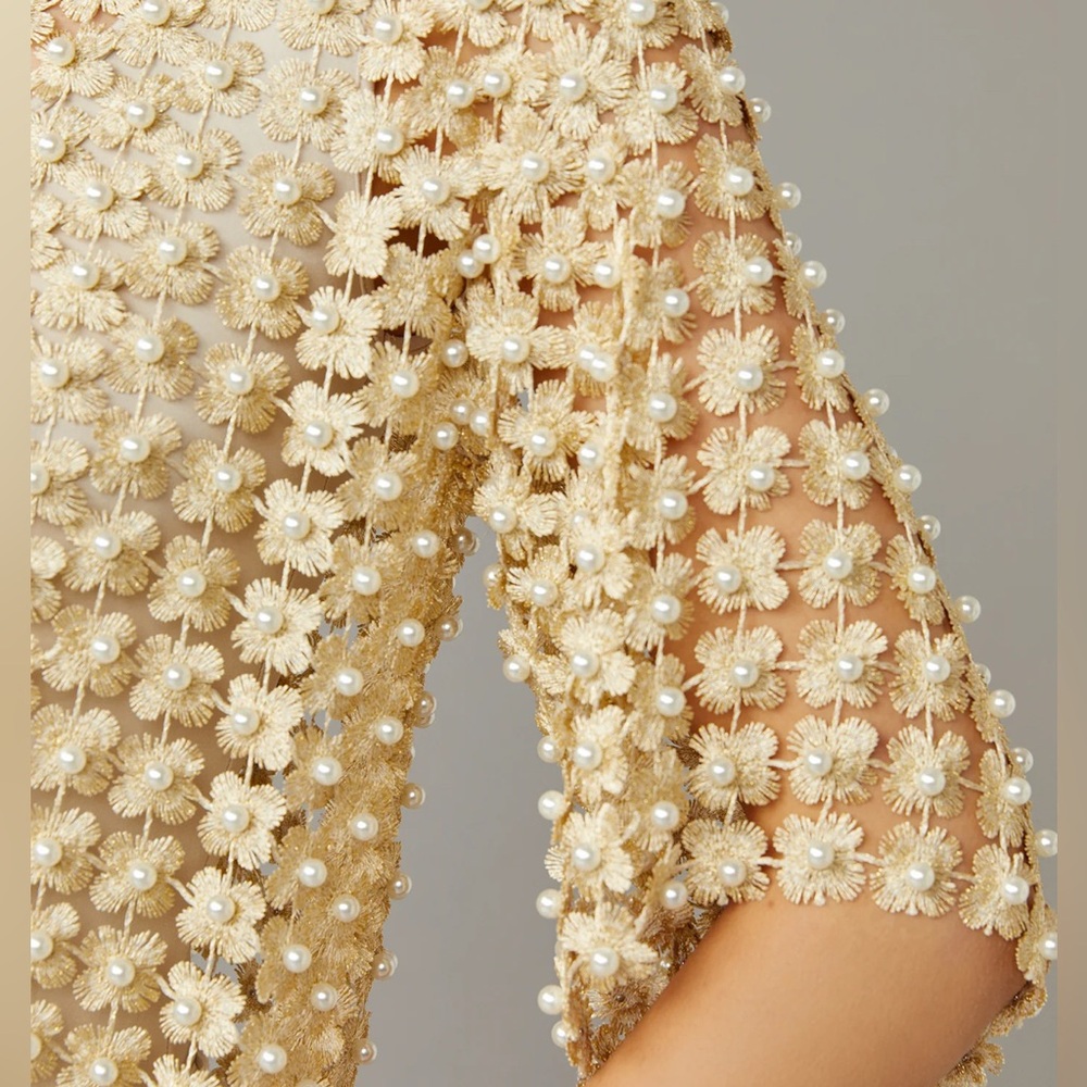 Stunning! NWT GOLD Crochet Pearl Top One Size Tuckernuck Beulah RIVR S M L - Picture 7 of 10